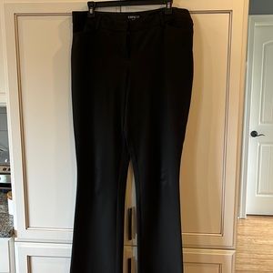 Women’s black Express Columnist dress pants. Size 10.